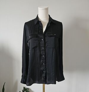 Banana Republic XS satin Black Button Down Shirt